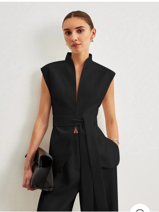 Commense Tops - Commense Belted Peplum Top - Size Small